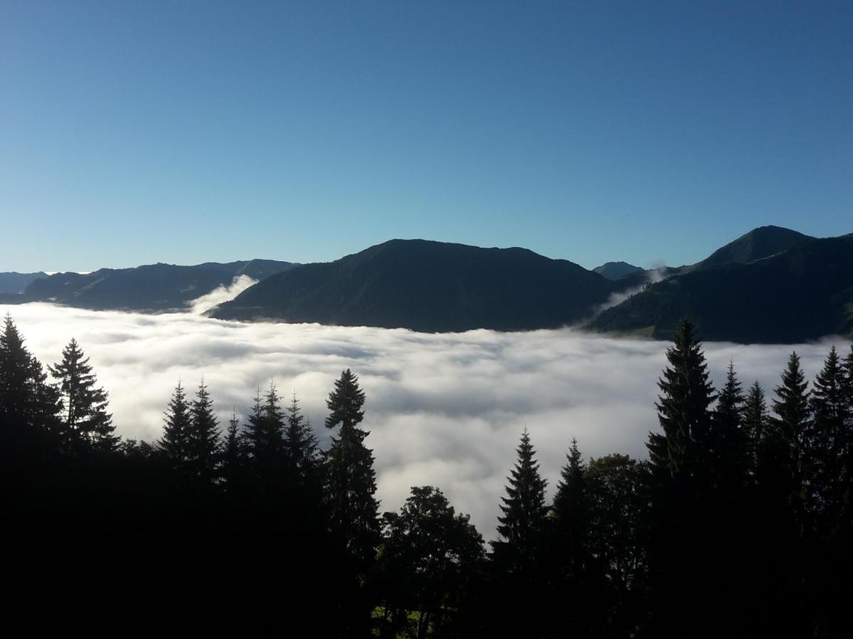 Bergpension-Ebental Brixen im Thale Esterno foto