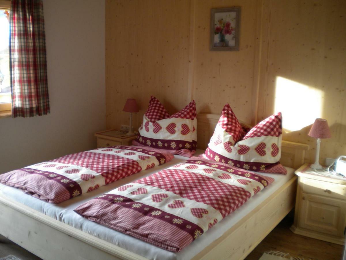 Bergpension-Ebental Brixen im Thale Esterno foto