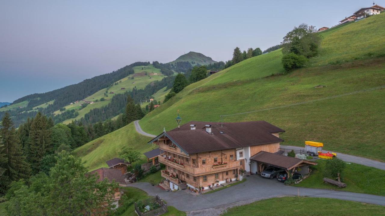 Bergpension-Ebental Brixen im Thale Esterno foto