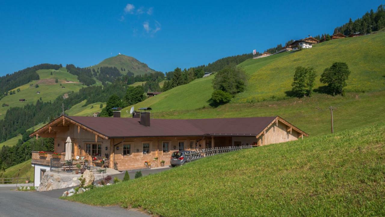 Bergpension-Ebental Brixen im Thale Esterno foto