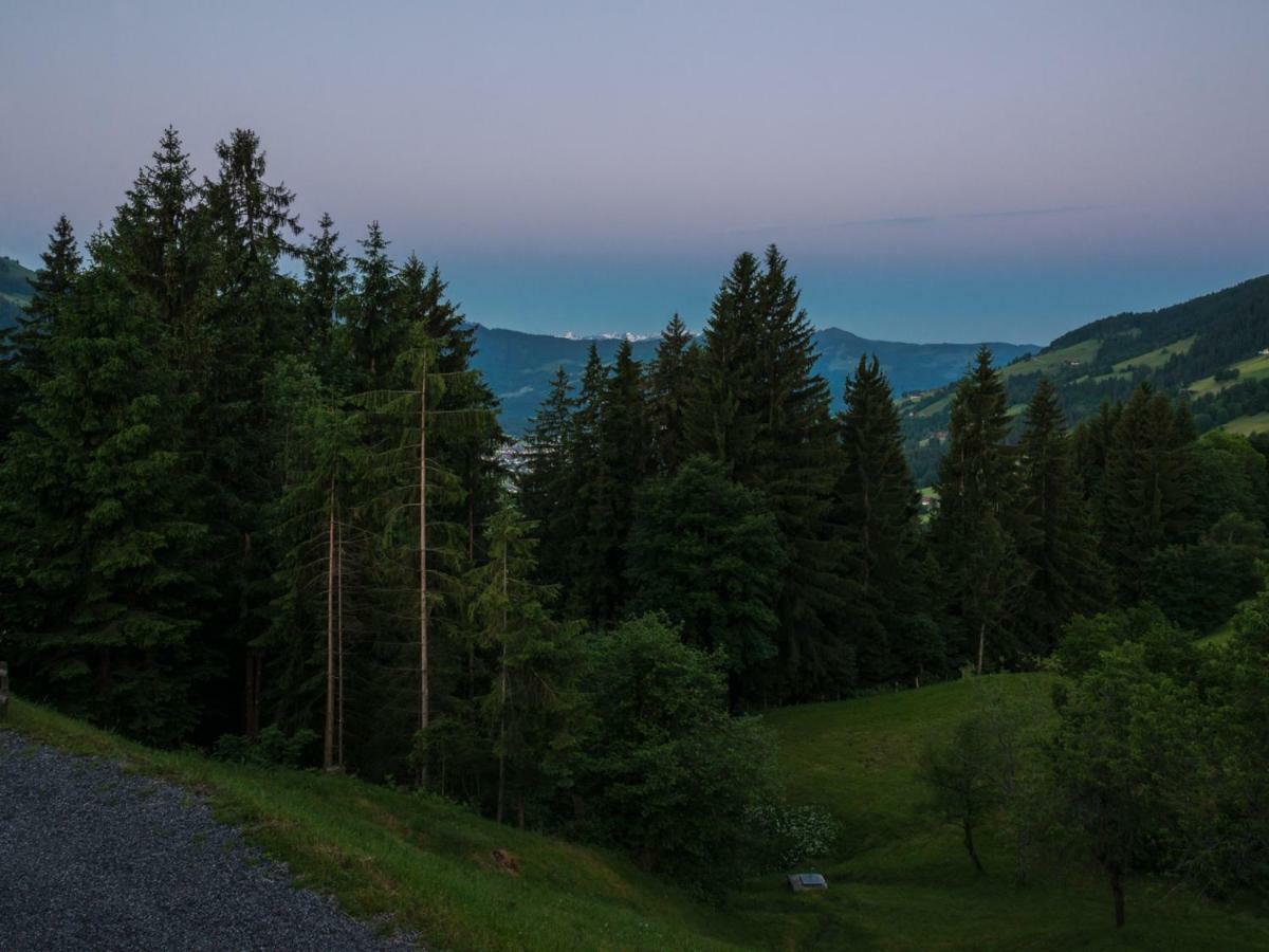 Bergpension-Ebental Brixen im Thale Esterno foto